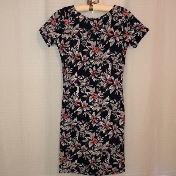 PinkBlush M Navy White Gray Coral Floral Short Sleeve Maternity Midi Dress - Picture 2 of 10